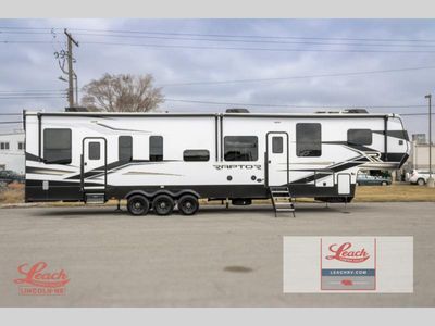 2025 Raptor 424 - Photo 10