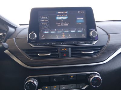 2025 Nissan Altima — photo 21 view