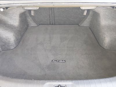 2025 Nissan Altima — photo 11 view