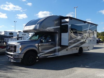 2026 Thor Motor Coach Magnitude Grand - Photo 2
