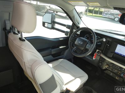 2026 Thor Motor Coach Magnitude Grand - Photo 8