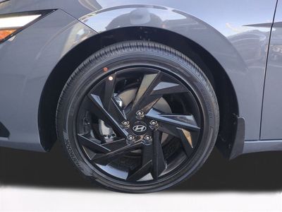2026 Hyundai ELANTRA — photo 11 view