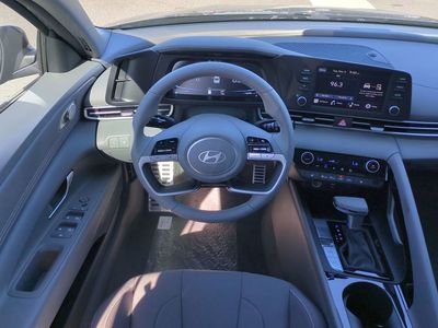 2026 Hyundai ELANTRA — photo 17 view