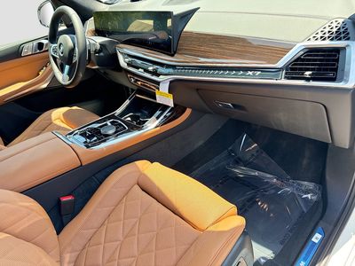 2027 BMW X7 — photo 15 view