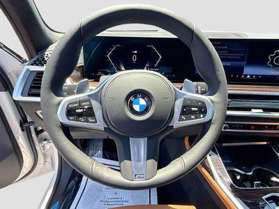 2027 BMW X7 — photo 42 view
