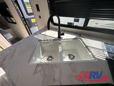 2026 Jayco Jay Flight SLX — photo 16 view