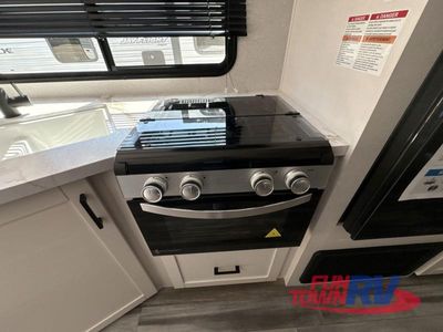 2026 Jayco Jay Flight SLX — photo 17 view
