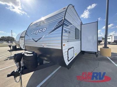2026 Jayco Jay Flight SLX — rear three-quarter view
