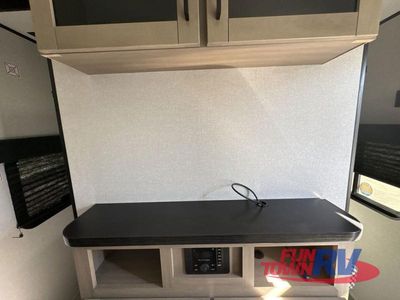 2026 Jayco Jay Flight SLX — photo 25 view