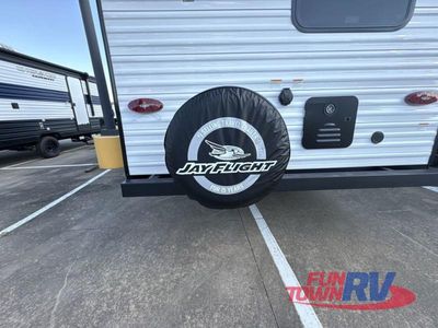 2026 Jayco Jay Flight SLX — photo 13 view