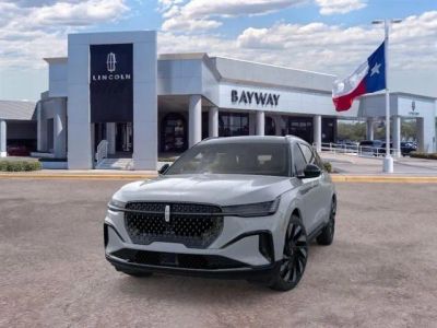 2026 Lincoln Nautilus — side profile view