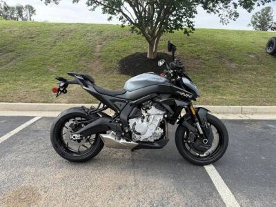 2026 CFMOTO 675NK — front three-quarter view
