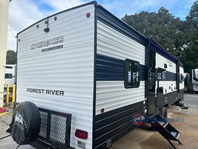 2026 Forest River RV Cherokee Grey Wolf - Photo 8