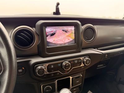 2023 Jeep Wrangler - Photo 22