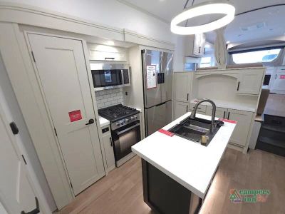 2026 Grand Design Solitude - Photo 16