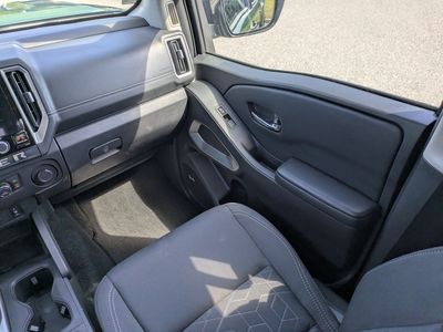 2025 Nissan Frontier - Photo 19