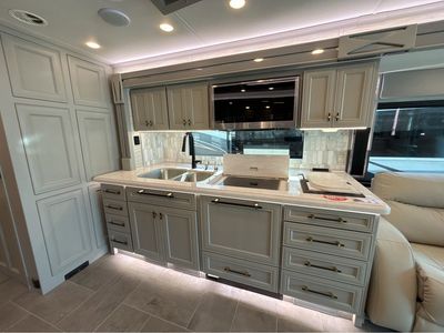 2026 Tiffin Allegro Bus - Photo 13