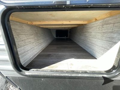 2025 Coachmen RV Catalina Summit Series 8 — photo 15 view
