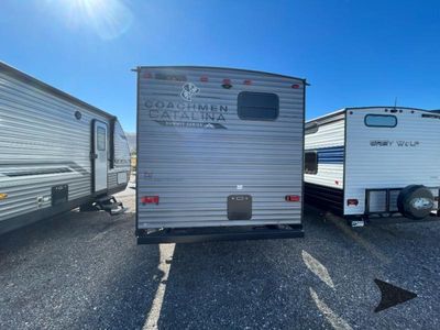 2025 Coachmen RV Catalina Summit Series 8 — detail view
