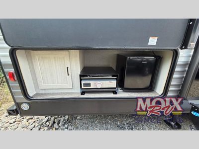 2025 Coachmen RV Catalina Legacy Edition - Photo 23