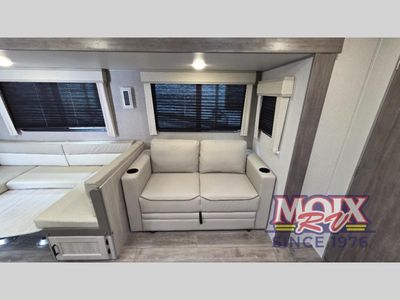 2025 Coachmen RV Catalina Legacy Edition - Photo 6