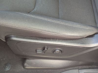 2025 Ram 1500 — photo 25 view