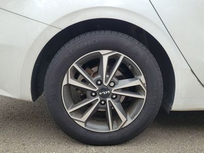 2024 Kia Forte — photo 14 view