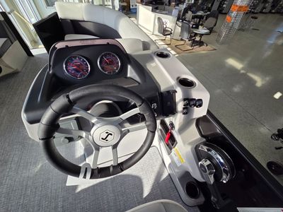 2026 Harris Flotebote CRUISER 210 - Photo 13