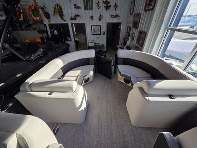 2026 Harris Flotebote CRUISER 210 - Photo 16