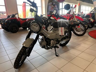 2025 Honda Trail125 - Photo 2