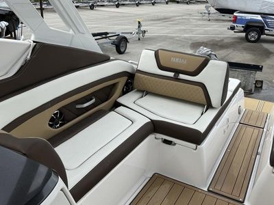 2022 Yamaha Marine 275SD - Photo 15