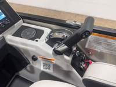 2026 Barletta Cabrio C24Q - Photo 21