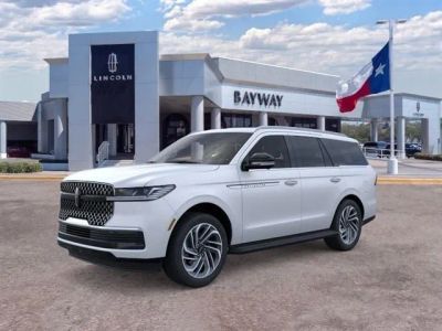 2026 Lincoln Navigator Premiere in Crystal White — front three-quarter view