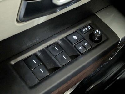2025 Toyota Sequoia — photo 27 view