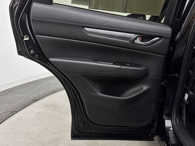 2025 Mazda CX-5 - Photo 21