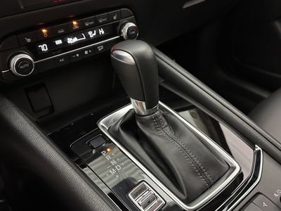 2025 Mazda CX-5 - Photo 14