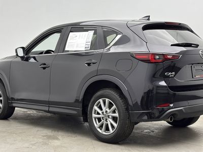 2025 Mazda CX-5 - Photo 5
