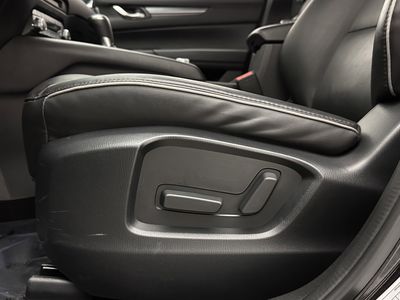 2025 Mazda CX-5 - Photo 11
