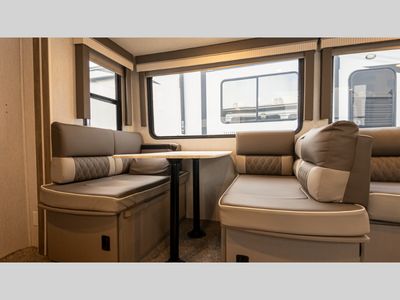 2022 Forest River RV Salem — photo 22 view
