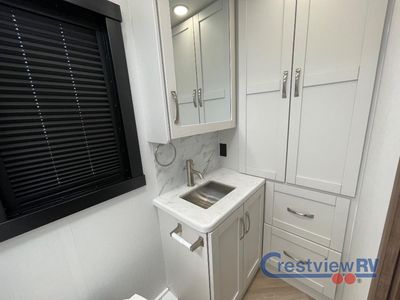 2026 Jayco Seneca - Photo 36