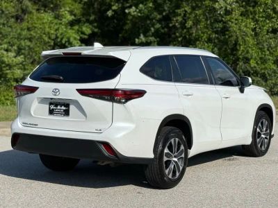 2023 Toyota Highlander - Photo 11