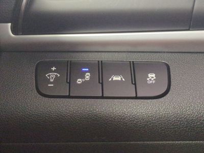 2019 Hyundai Elantra - Photo 25
