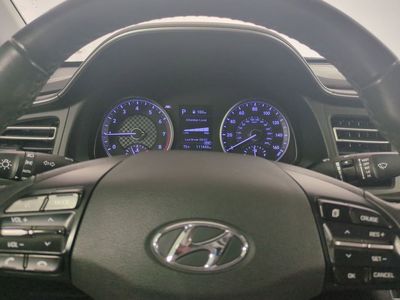 2019 Hyundai Elantra - Photo 30