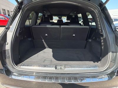 2025 Mercedes-Benz GLS - Photo 12