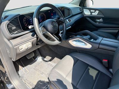 2025 Mercedes-Benz GLS - Photo 28