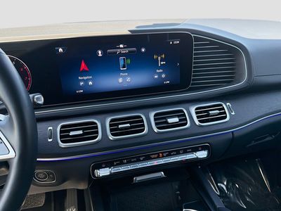 2025 Mercedes-Benz GLS - Photo 30