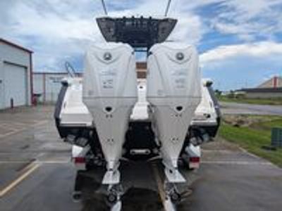 2025 Robalo 270 CC - Photo 8