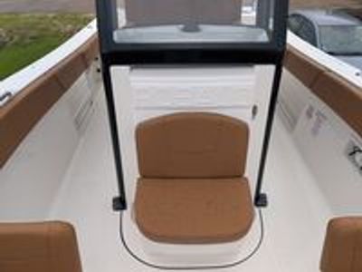2025 Robalo 270 CC - Photo 16