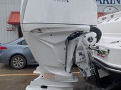 2025 Robalo 270 CC - Photo 9