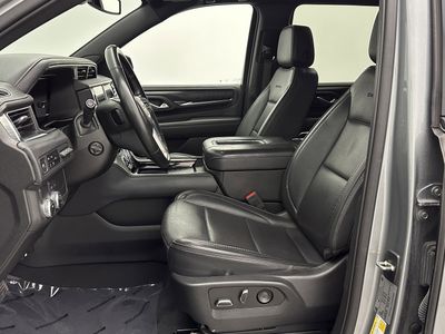 2023 GMC Yukon XL - Photo 13